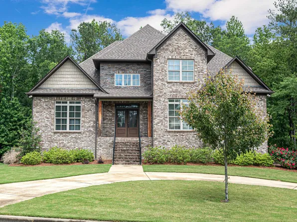 252 Grey Oaks Dr, Pelham, AL 35124