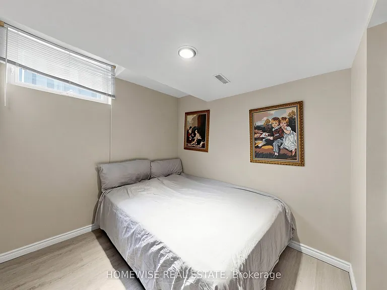11 Briarcliffe Cres — Photo 43