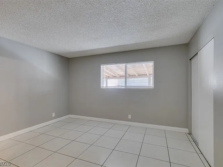 4732 Chantilly Ave — Photo 27