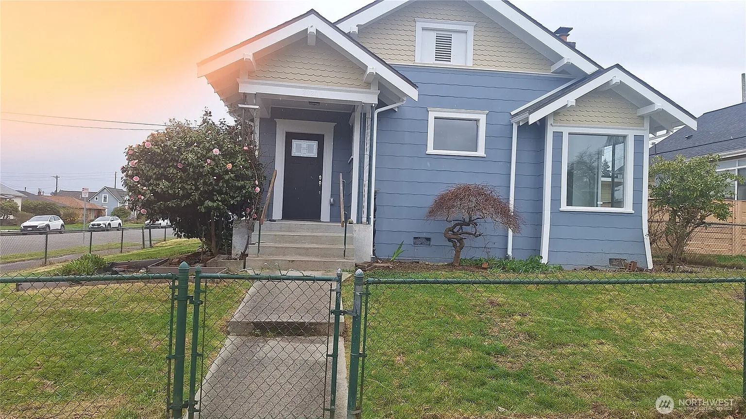 2920 21st Street photo 1
