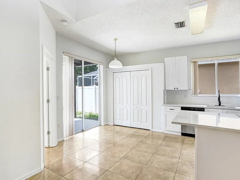 930 Grand Canyon Dr — Photo 17