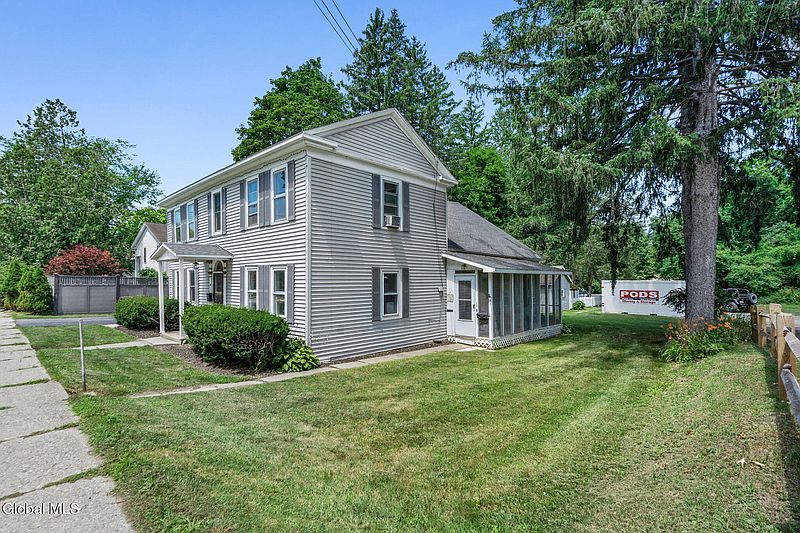 3rd image of 66 Salem Street