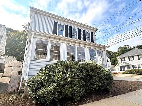 3rd image of 163 Sylvan St