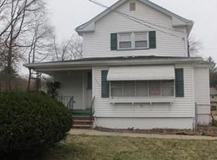 1440 Dogwood Dr, Piscataway, NJ