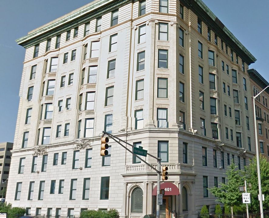 1st image of 401 N Illinois St #E