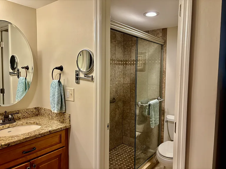 Master Full bath