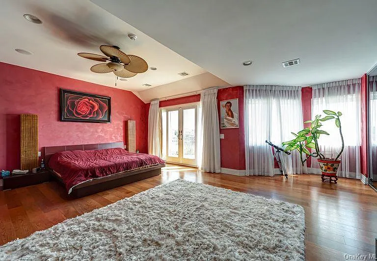 37 Crescent Cove Cir — Photo 19