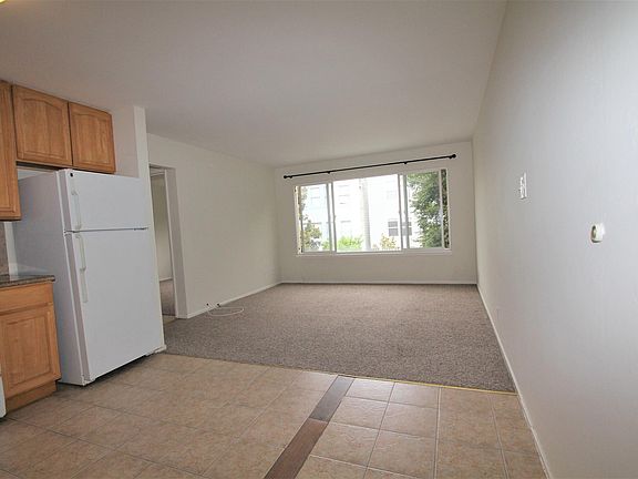 5th image of 1270 7th Ave APT 3