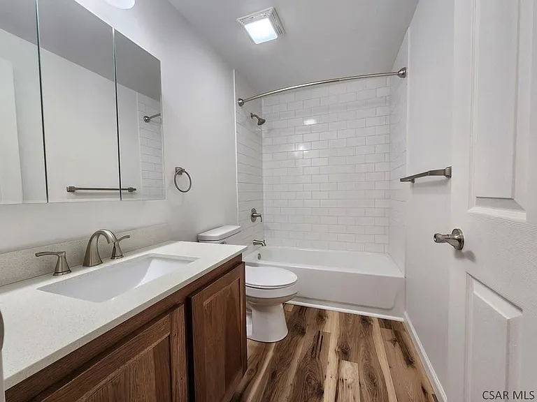 431 Devon Dr — Photo 13