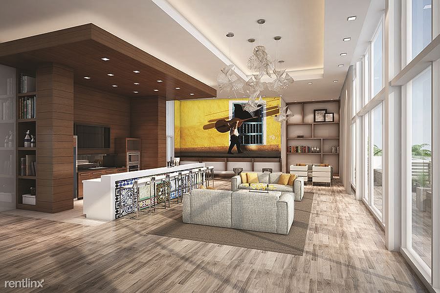 19_104_19_105_05_CLUB_LOUNGE_FINAL_CMYK900x600