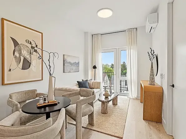 706 East 32nd Street image 3 of 8