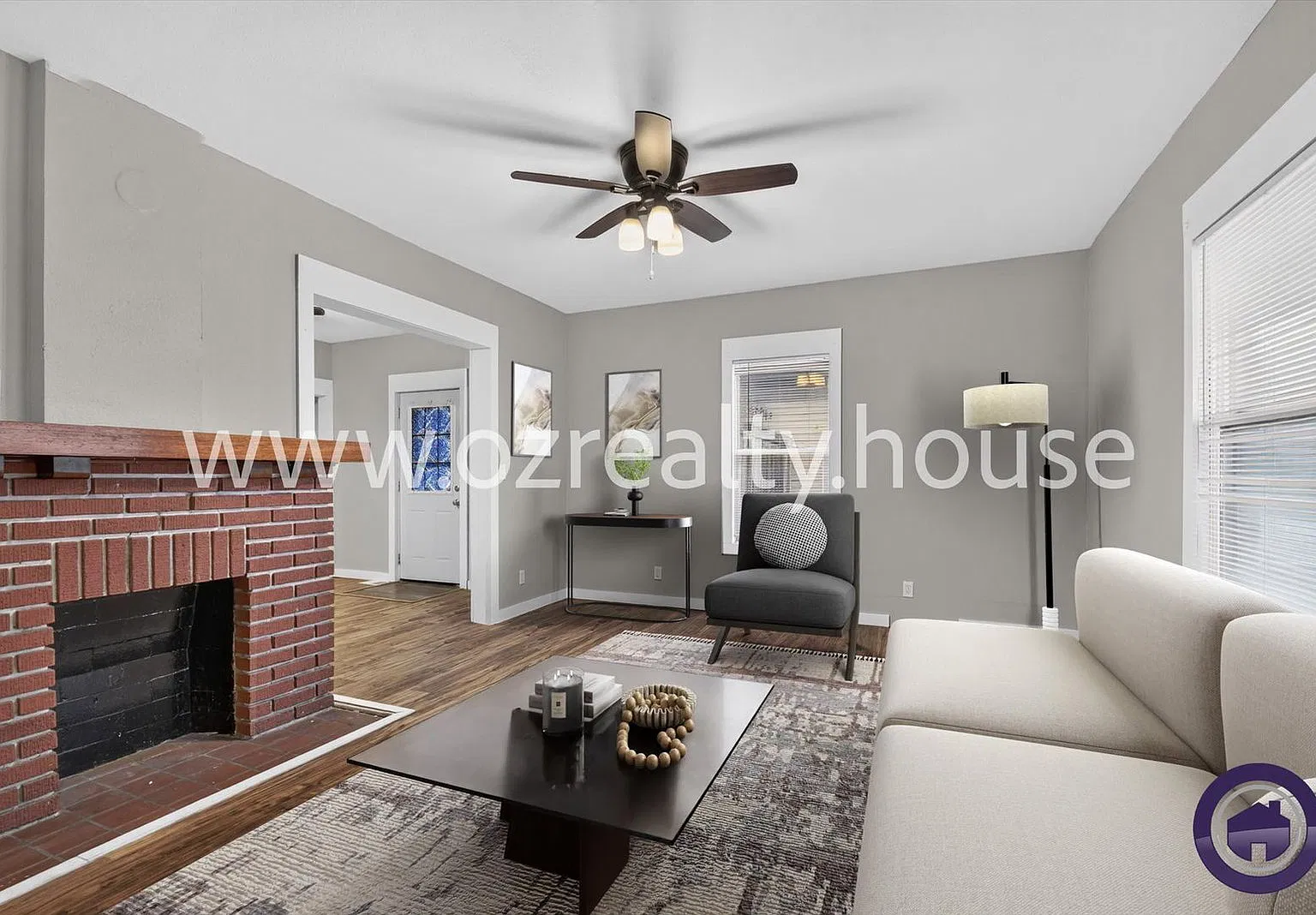 2 bed, 1.0 bath, 1108 sqft, $945 — Photo 2