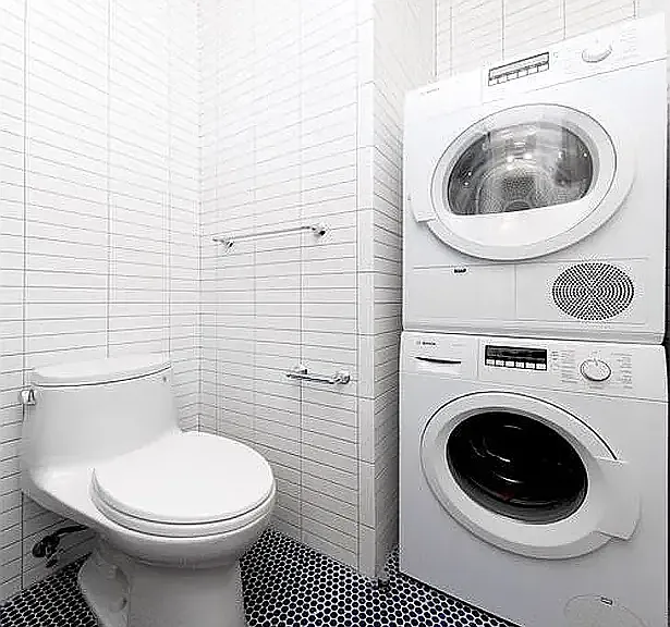 222 E 12th St #4B — Photo 6