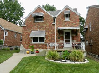6613 Pernod Ave, Saint Louis, MO