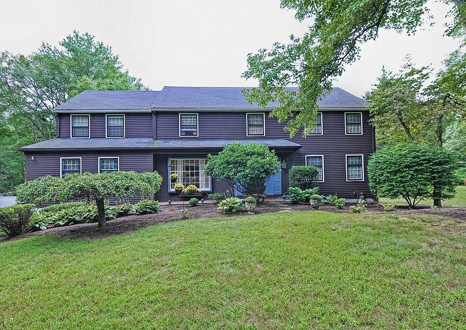 77 Fisher St, Medway, MA 02053 Zillow