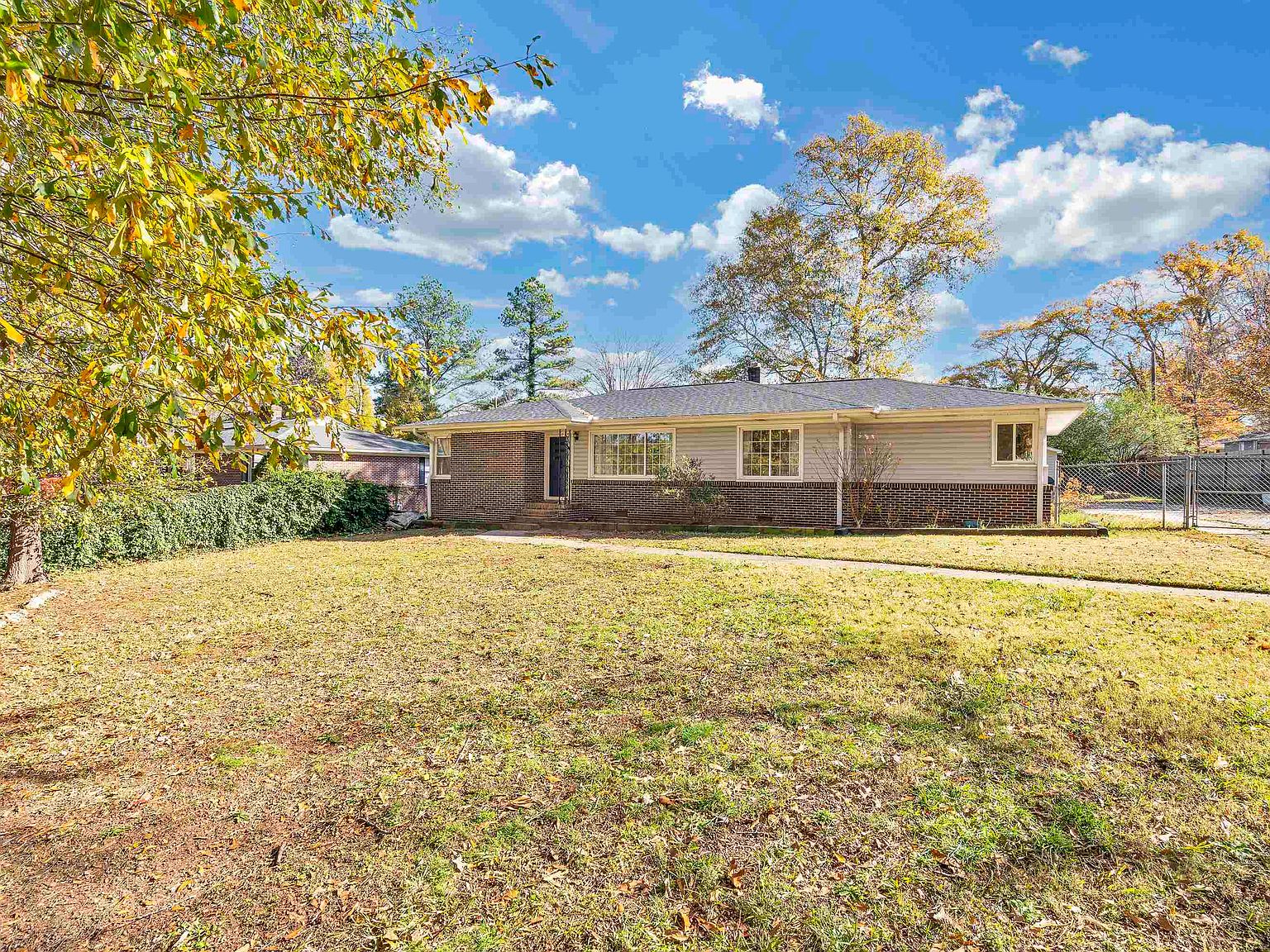 300 Woodvale Ave, Fountain Inn, SC 29644 Zillow