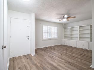 2008 71st St, Lubbock, TX 79412