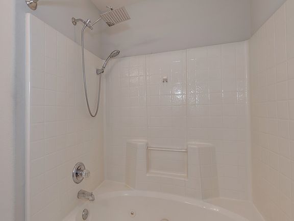 5th image of 5034 Glen Canyon Dr #31