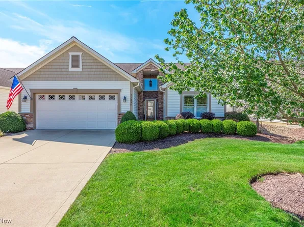 22235 N Trl, Strongsville, OH 44149