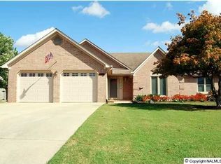 2819 Winthrop Dr SW, Decatur, AL 35603