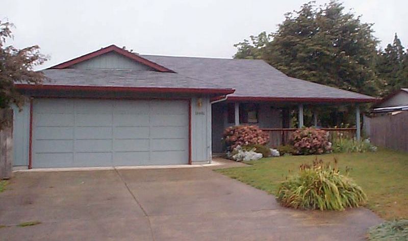 1st image of 14006 NE 89th Cir