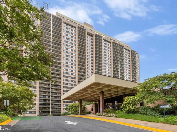 5501 Seminary Rd APT T12s, Falls Church, VA 22041
