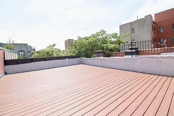 Rented by Skyward | media 20