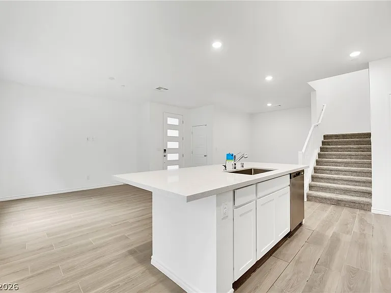 600 N Carriage Hill Dr #1146 — Photo 12