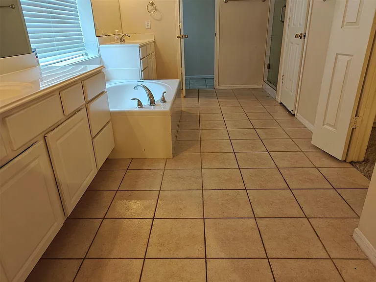 15319 Truslow Point Ln — Photo 24