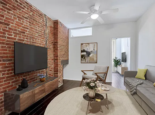 Rented by Douglas Elliman | media 16