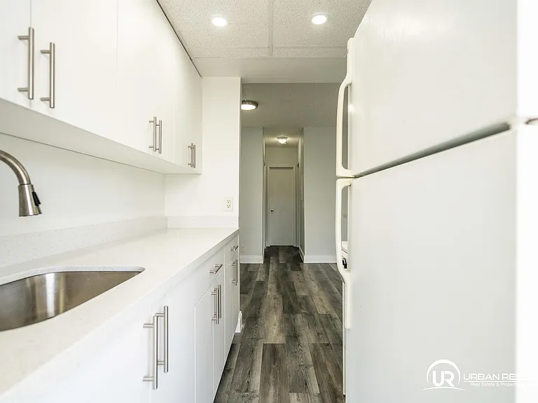 6650 Miller Dr #19 — Photo 13