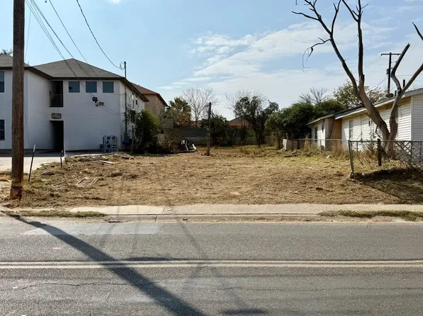 1003 E Lyon St, Laredo, TX 78040