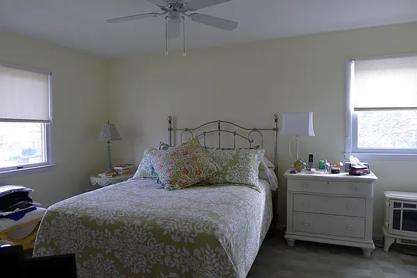Sold by Robin Shapiro, LREB | media 13