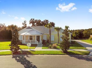 1222 Fiesta Key Cir, Lady Lake, FL 32159