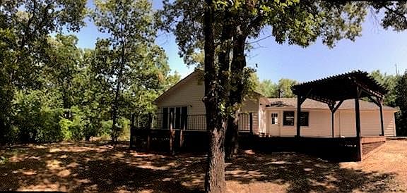 3rd image of 2394 Farm Road 1567 W