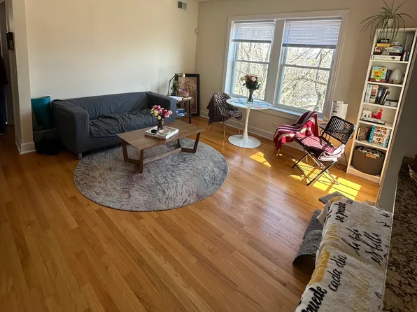 800 Brummel St APT 3, Evanston, IL 60202