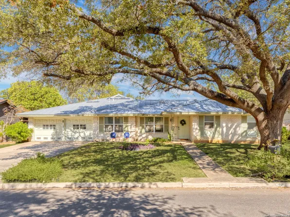 713 Fawndale Ln, Windcrest, TX 78239