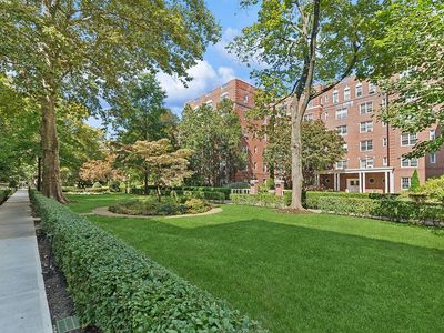 77-35 113th St APT 2E, Queens, NY, 11375