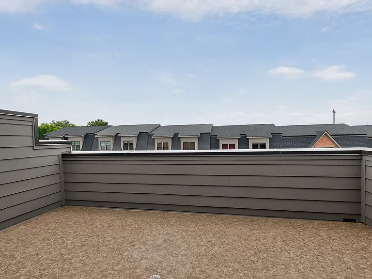 5015 Dulcet Dr — Photo 35