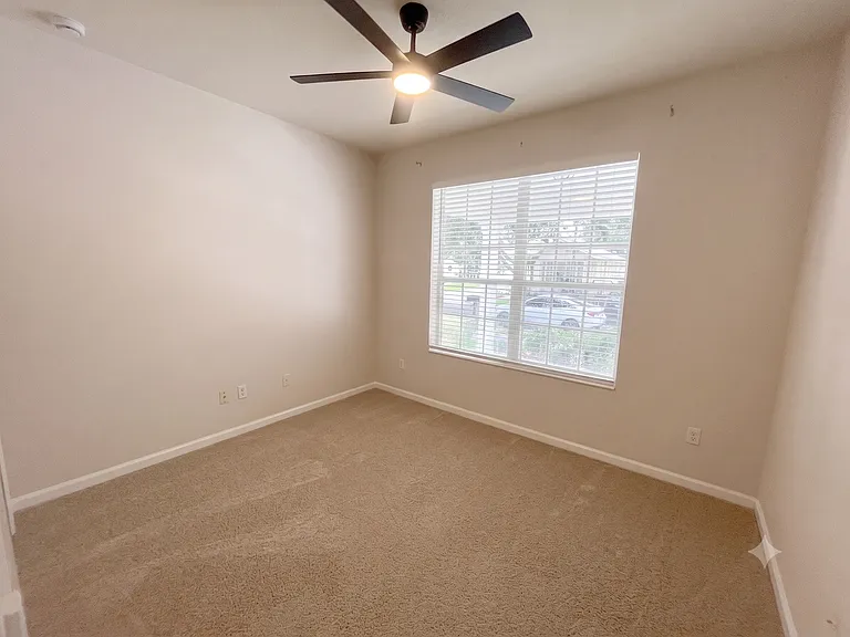 13244 Strode Ln — Photo 5