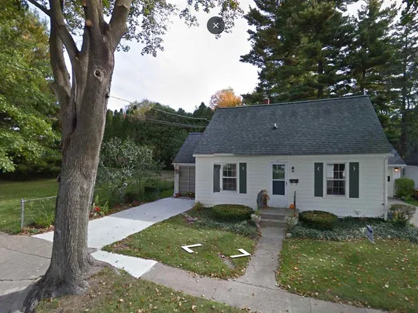 417 Darrow St, Albion, MI 49224