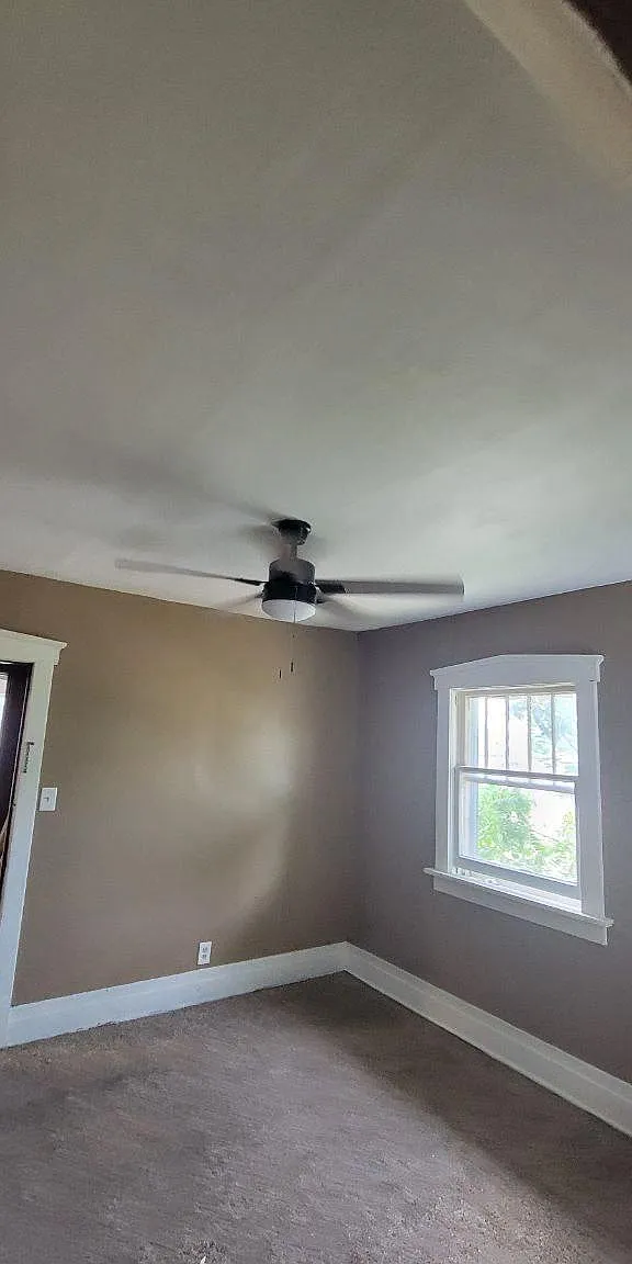 3 bed, 1.5 bath, 1344 sqft, $1,000 — Photo 4