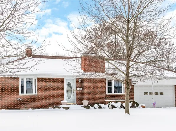 5236 Eda Dr, Dayton, OH 45449