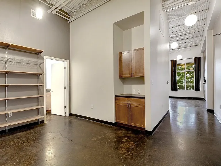 2401 E 6th St #3041 — Photo 4