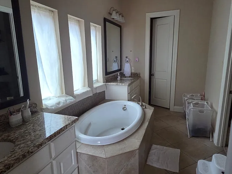 7215 Marquis Ln — Photo 6