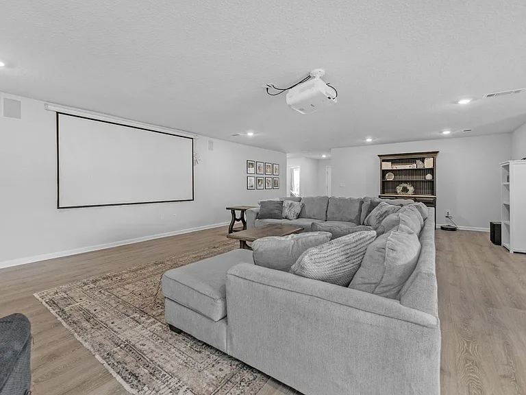 6537 Torrey Pines Trce — Photo 4