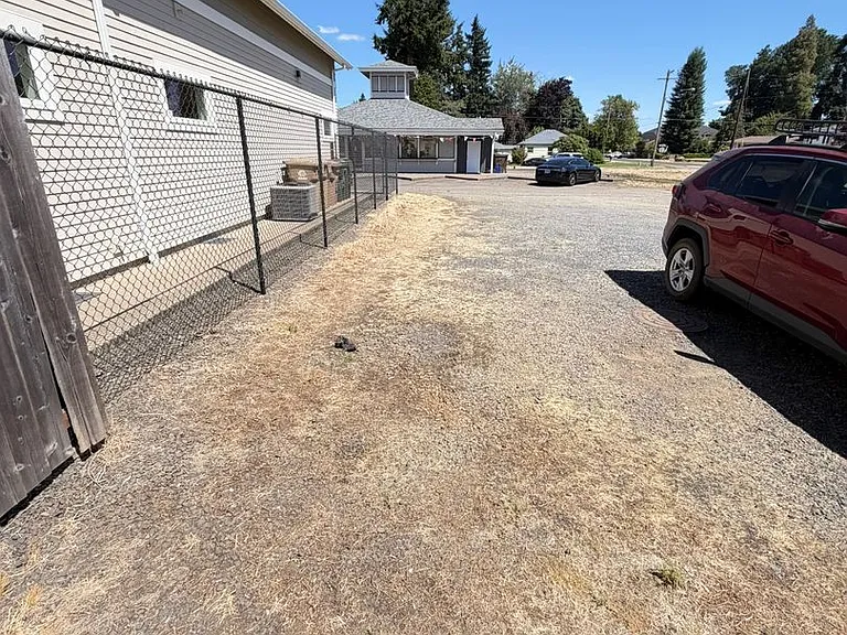 103 W Bishop Way — Photo 34