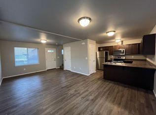 Townhouse Style 3 Bedroom, Bellingham, WA 98229