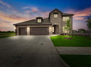 149 Claywood Dr, Glenn Heights, TX 75154