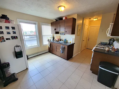 1096 N Shore Rd #2 Photo 1